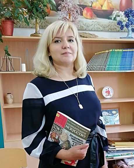 Ушакова Виктория Анатольевна.